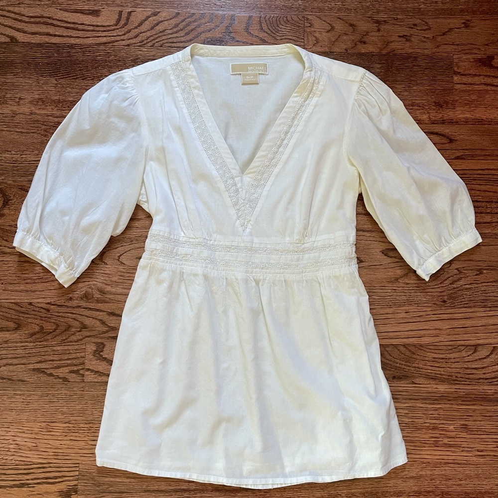 Michael Kors V neck top